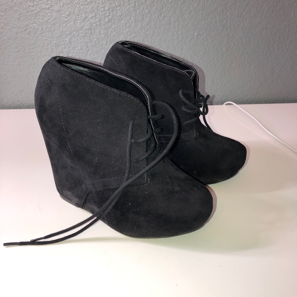 Black heels